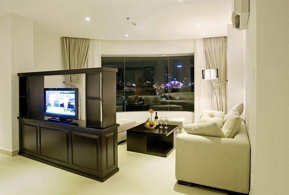 D&C Hotel Da Nang Exterior photo